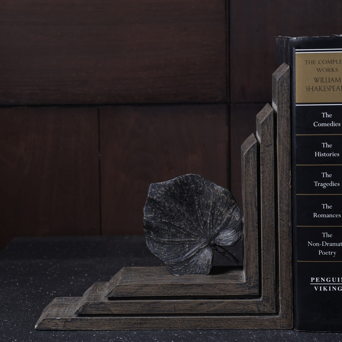 Zephyr Bookend - Brown