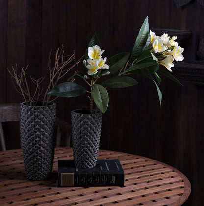 Geodara Vase - Grey