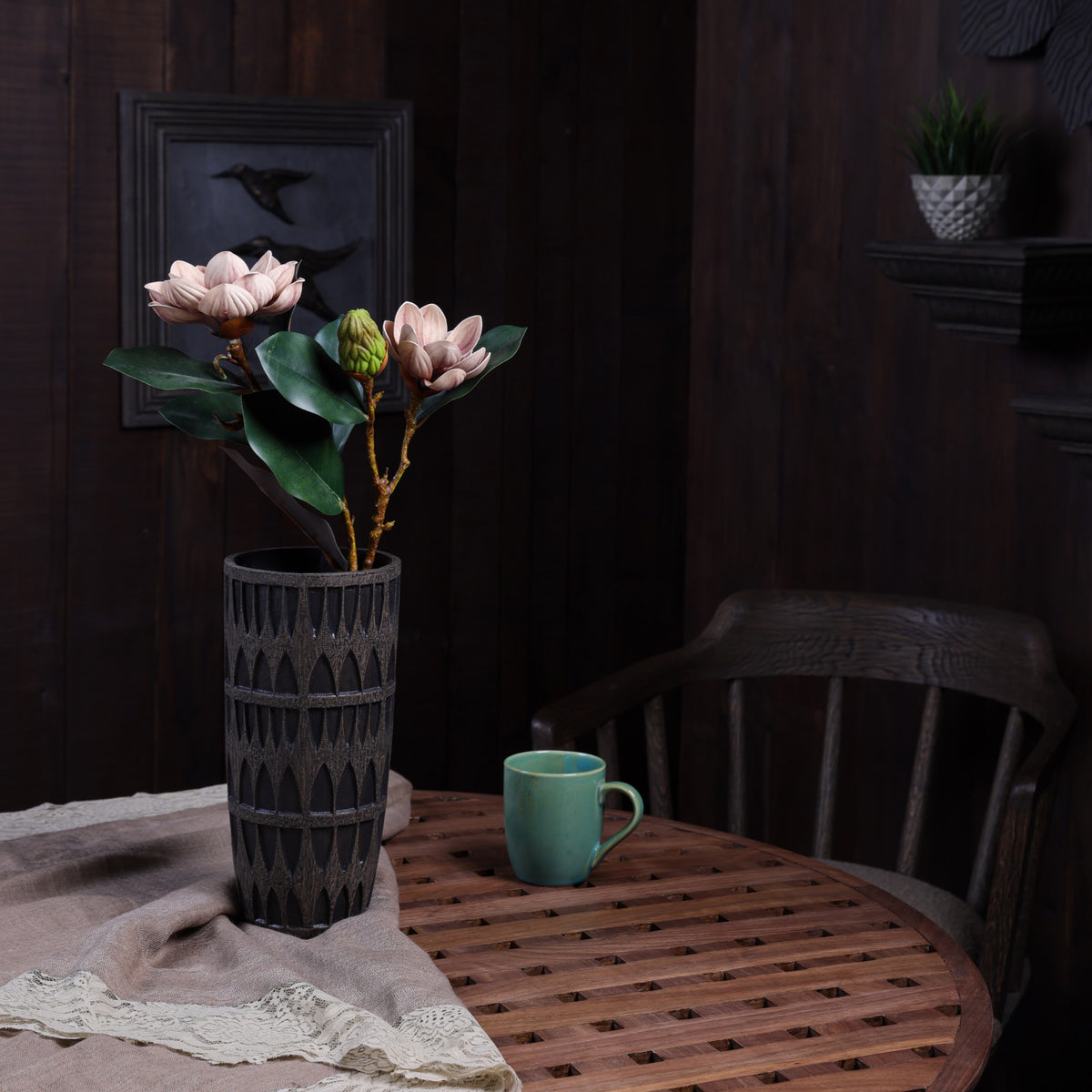 Geodara Vase - Brown