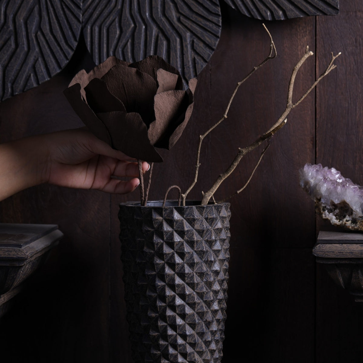 Geodara Vase - Brown
