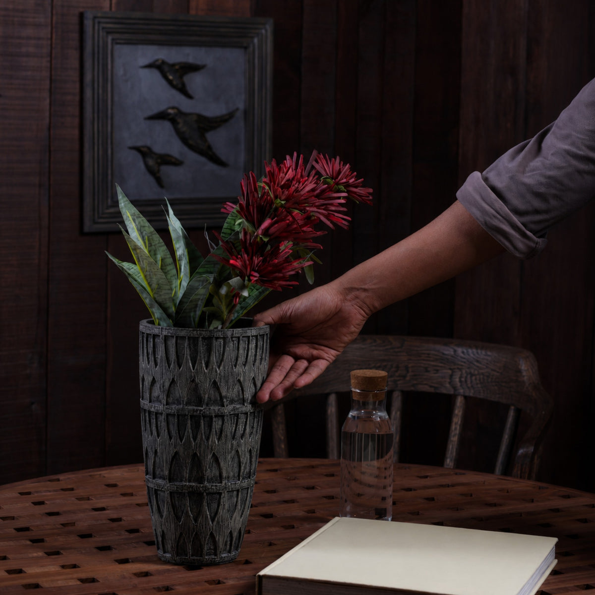 Petara Vase - Grey