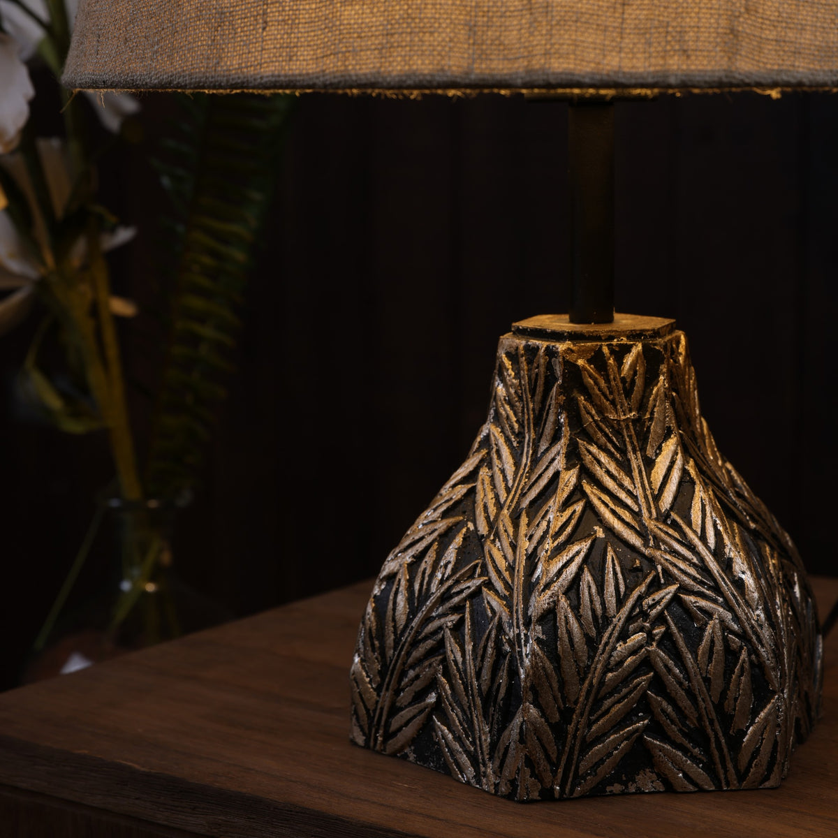 Frond Table Lamp - Silver