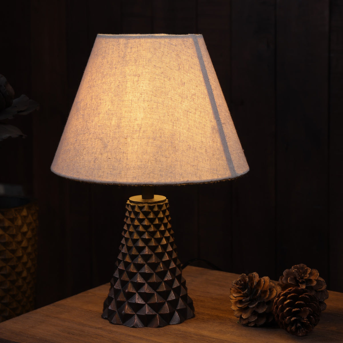 Geodara Table Lamp - Copper