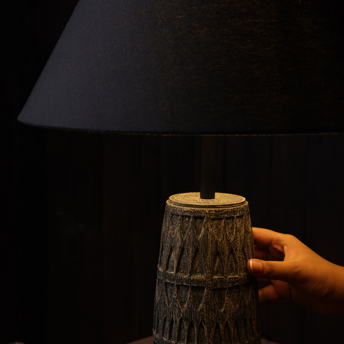 Petara Table Lamp (Long) - Grey