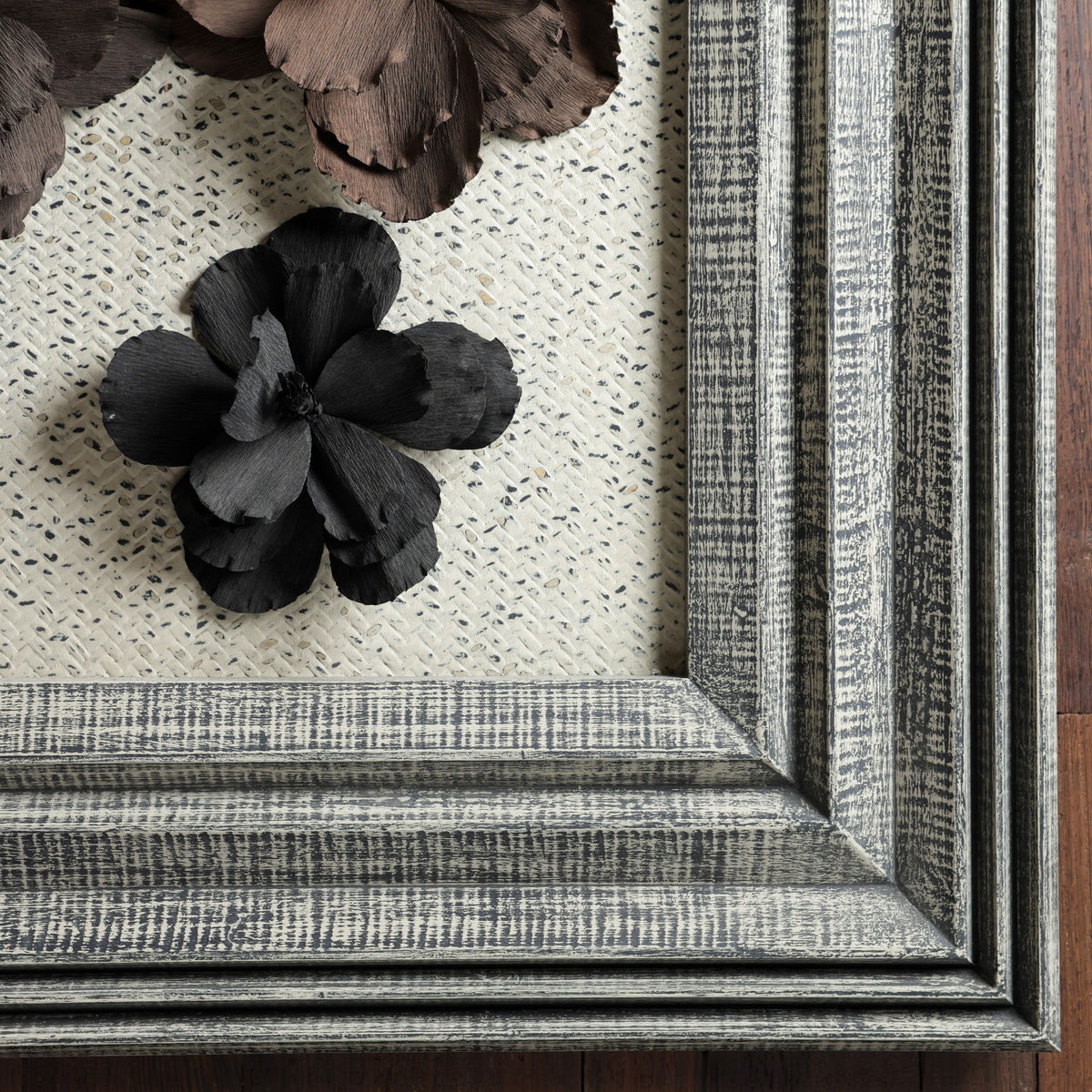 Concentra Stria Frame - Grey