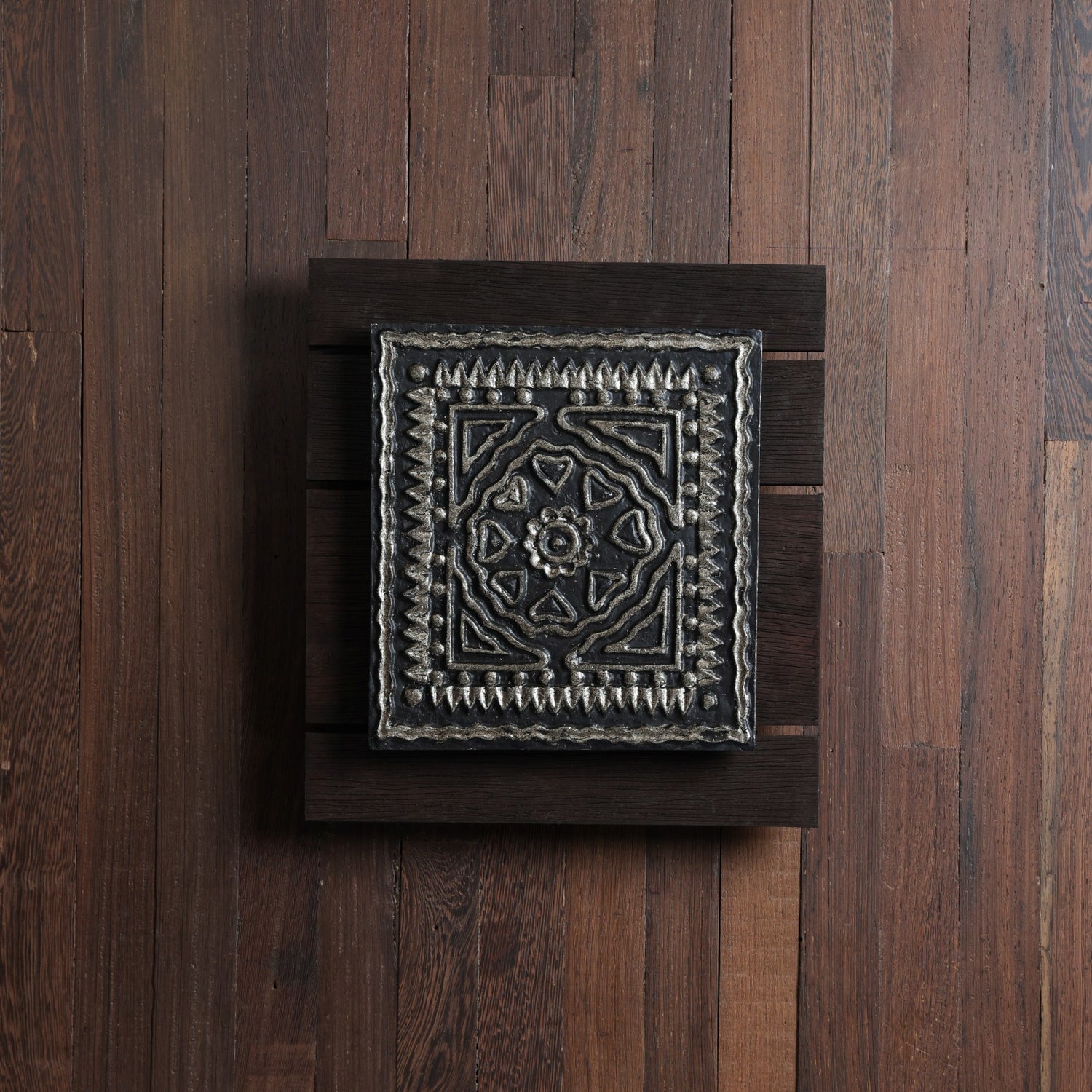 Solara Crest Panel - Silver