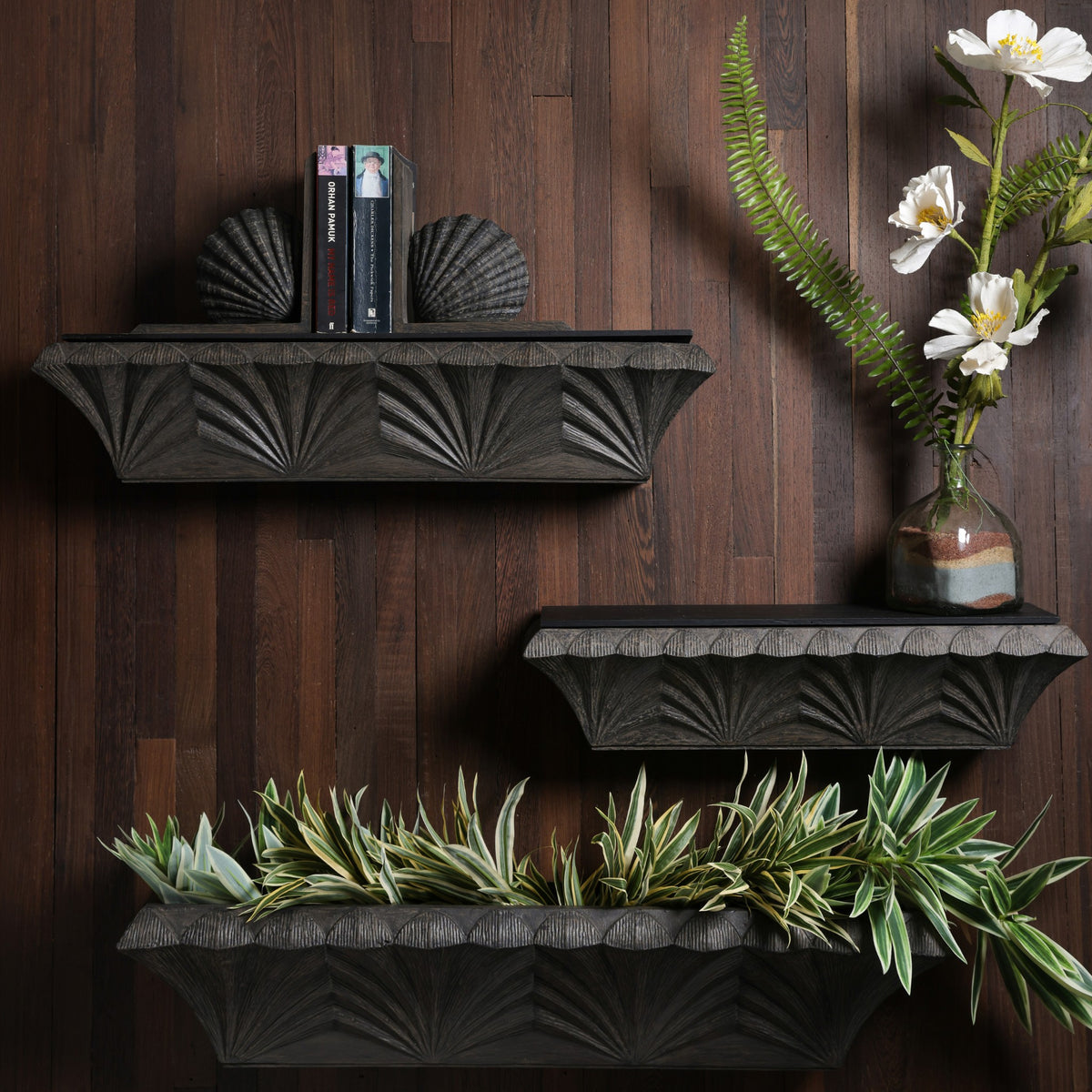Aureline Wall Planter - Brown